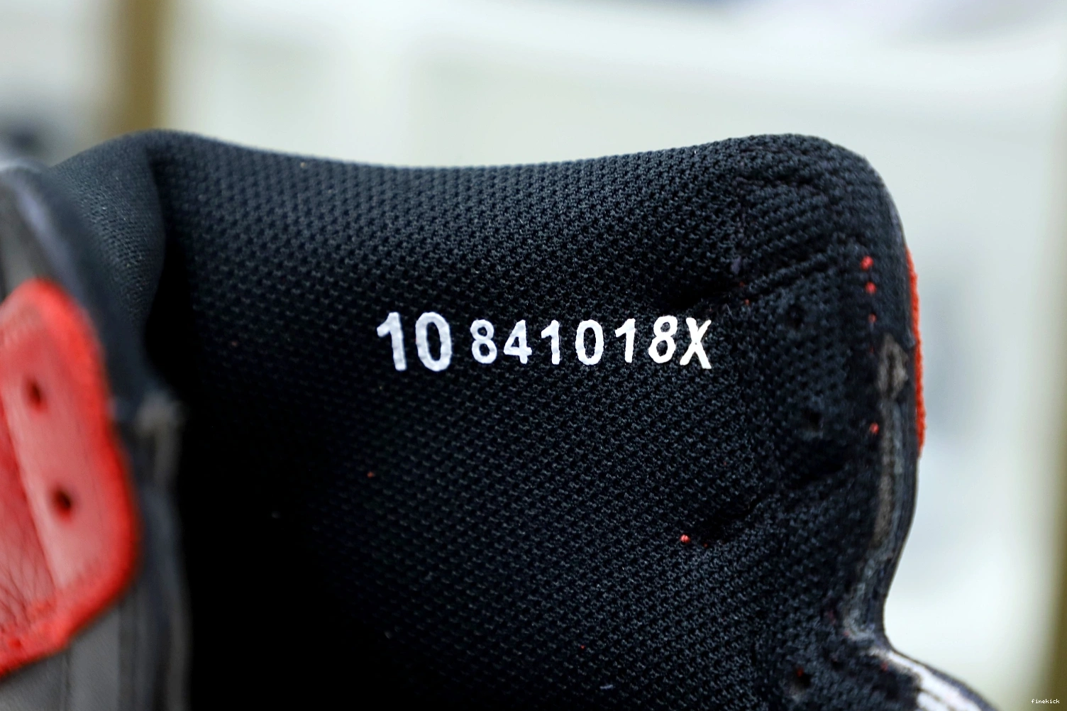 JORDAN HIGH RETRO AIR OG 1 'BRED' 1002